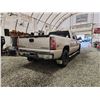 Image 14 : PARKSVILLE - 2005 CHEVROLET SILVERADO K1500, GREY, 245857 KMS, FOUR WHEEL DRIVE. - D221449