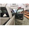 Image 37 : PARKSVILLE - 2005 CHEVROLET SILVERADO K1500, GREY, 245857 KMS, FOUR WHEEL DRIVE. - D221449