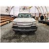 Image 6 : PARKSVILLE - 2005 CHEVROLET SILVERADO K1500, GREY, 245857 KMS, FOUR WHEEL DRIVE. - D221449