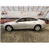 Image 23 : PARKSVILLE - 2018 CHEVY MALIBU LT, SILVER, 107056 KMS, FRONT WHEEL DRIVE. - D183988