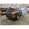 Image 15 : PARKSVILLE - 2011 HYUNDAI SANTE FE, GREY, 272406 KMS, FOUR WHEEL DRIVE. - D078286