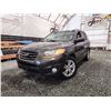 Image 1 : PARKSVILLE - 2011 HYUNDAI SANTE FE, GREY, 272406 KMS, FOUR WHEEL DRIVE. - D078286