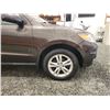 Image 25 : PARKSVILLE - 2011 HYUNDAI SANTE FE, GREY, 272406 KMS, FOUR WHEEL DRIVE. - D078286