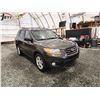 Image 9 : PARKSVILLE - 2011 HYUNDAI SANTE FE, GREY, 272406 KMS, FOUR WHEEL DRIVE. - D078286