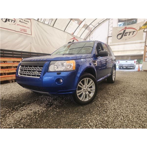 2010 LAND ROVER LR2, BLUE, 204168 KMS, FOUR WHEEL DRIVE. - J153554