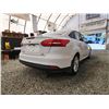 Image 14 : 2017 FORD FOCUS, WHITE, 123604 KMS, FRONT WHEEL DRIVE. - B330139