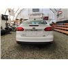 Image 17 : 2017 FORD FOCUS, WHITE, 123604 KMS, FRONT WHEEL DRIVE. - B330139