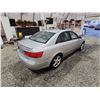 Image 15 : 2010 HYUNDAI SONOTA, SILVER, 180119 KMS, FRONT WHEEL DRIVE. - D610716