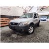 Image 1 : 2006 FORD ESCAPE, WHITE, 247267 KMS, FOUR WHEEL DRIVE. - DC08026