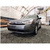 Image 2 : PARKSVILLE - 2010 FORD FOCUS, GREY, 95294 KMS, FRONT WHEEL DRIVE. - D187969