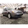 Image 8 : PARKSVILLE - 2010 FORD FOCUS, GREY, 95294 KMS, FRONT WHEEL DRIVE. - D187969