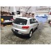 Image 16 : PARKSVILLE - 2017 VW TIGUAN, SILVER, 105537 KMS, ALL WHEEL DRIVE. - D030769