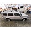 Image 13 : PARKSVILLE - 2006 JEEP COMMANDER, SILVER, 172467 MILES, FOUR WHEEL DRIVE. - B166905