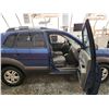 Image 36 : PARKSVILLE - 2006 HYUNDAI TUCSON, BLUE, 288053 KMS, ALL WHEEL DRIVE. NO RESERVE. - P455417