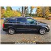 Image 8 : DUNCAN - 2013 CHRYSLER TOWN AND COUNTRY, BLACK, 239965 KMS, FRONT WHEEL DRIVE. - D675821