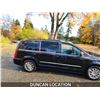 Image 9 : DUNCAN - 2013 CHRYSLER TOWN AND COUNTRY, BLACK, 239965 KMS, FRONT WHEEL DRIVE. - D675821