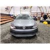 Image 6 : PARKSVILLE - 2015 VW JETTA, GREY, 207815 KMS, FRONT WHEEL DRIVE. - D214924