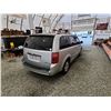 Image 15 : PARKSVILLE - 2009 DODGE GRAND CARAVAN, SILVER, 303661 KMS, FRONT WHEEL DRIVE. - P688948