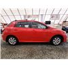 Image 11 : PARKSVILLE - 2011 TOYOTA MATRIX, RED, 173273 KMS, ALL WHEEL DRIVE. - D020256