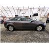 Image 11 : PARKSVILLE - 2011 CHEVY CRUISE, GREY, 122408 KMS, FRONT WHEEL DRIVE. - B214721