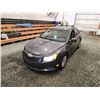 Image 4 : PARKSVILLE - 2011 CHEVY CRUISE, GREY, 122408 KMS, FRONT WHEEL DRIVE. - B214721