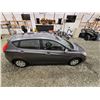 Image 13 : PARKSVILLE - 2013 HYUNDAI ACCENT, GREY, 164571 KMS, FRONT WHEEL DRIVE. - P064444