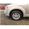 Image 31 : PARKSVILLE - 2014 DODGE JOURNEY, SILVER, 186991 KMS, FRONT WHEEL DRIVE. - D260182
