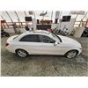 Image 13 : PARKSVILLE - 2016 MERCEDES L 300, WHITE, 169409 KMS, REAR WHEEL DRIVE. - D178927