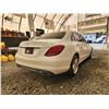 Image 14 : PARKSVILLE - 2016 MERCEDES L 300, WHITE, 169409 KMS, REAR WHEEL DRIVE. - D178927