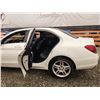Image 45 : PARKSVILLE - 2016 MERCEDES L 300, WHITE, 169409 KMS, REAR WHEEL DRIVE. - D178927