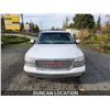 Image 4 : DUNCAN - 2001 GMC YUKON, WHITE, 362341 KMS, "NO RESERVE". - D176715