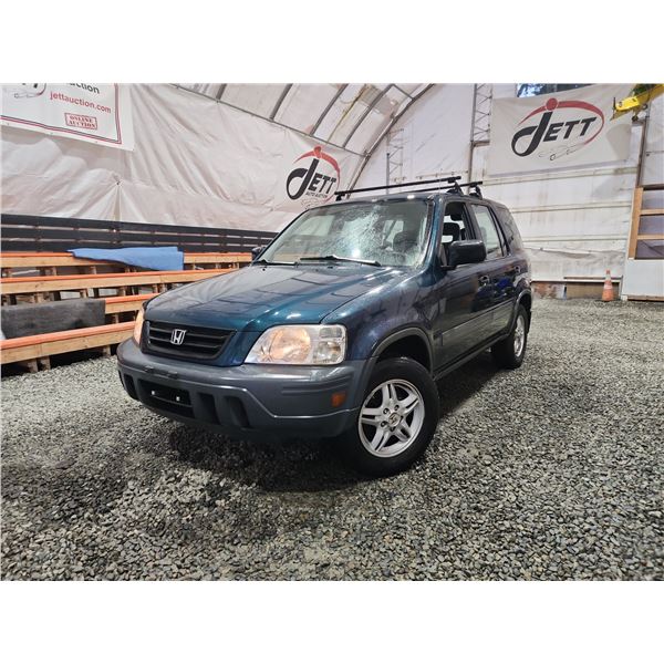 PARKSVILLE - 1997 HONDA CRV, GREEN, 370314 KMS, FOUR WHEEL DRIVE. - P805269