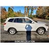 Image 8 : DUNCAN - 2010 HYUNDAI SANTA FE, WHITE, 205386 KMS, ALL WHEEL DRIVE. - D377047