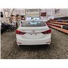 Image 18 : PARKSVILLE - 2016 HYUNDAI ELANTRA, WHITE, 109153 KMS, FRONT WHEEL DRIVE. - J682573