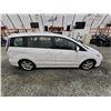 Image 12 : PARKSVILLE - 2009 MAZDA 5, WHITE, 298516 KMS, FRONT WHEEL DRIVE. - D331345