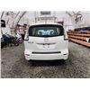 Image 17 : PARKSVILLE - 2009 MAZDA 5, WHITE, 298516 KMS, FRONT WHEEL DRIVE. - D331345