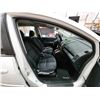 Image 39 : PARKSVILLE - 2009 MAZDA 5, WHITE, 298516 KMS, FRONT WHEEL DRIVE. - D331345
