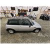 Image 13 : PARKSVILLE - 2004 MINI COOPER, SILVER, 182561 KMS, FRONT WHEEL DRIVE. - PC54226