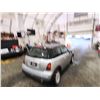 Image 16 : PARKSVILLE - 2004 MINI COOPER, SILVER, 182561 KMS, FRONT WHEEL DRIVE. - PC54226