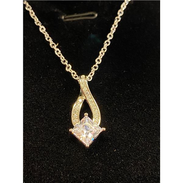 312 -- PLATINUM PLATED 1 CARAT SIMULATED DIAMOND NECKLACE
