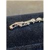 Image 3 : 320 -- PRINCESS CUT TENNIS BRACELET