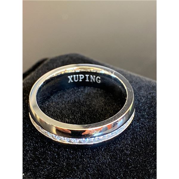 351 -- PLATINUM PLATED MENS RING
