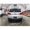 Image 17 : PARKSVILLE - 2017 VW TIGUAN, SILVER, 105537 KMS, ALL WHEEL DRIVE. - D030769