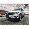 Image 2 : PARKSVILLE - 2017 VW TIGUAN, SILVER, 105537 KMS, ALL WHEEL DRIVE. - D030769