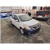 Image 10 : PARKSVILLE - 2013 NISSAN VERSA, WHITE, 216608 KMS, FRONT WHEEL DRIVE. - B837353