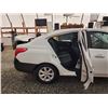 Image 40 : PARKSVILLE - 2013 NISSAN VERSA, WHITE, 216608 KMS, FRONT WHEEL DRIVE. - B837353