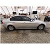 Image 11 : PARKSVILLE - 2008 BMW 323I, SILVER, 239692 KMS, REAR WHEEL DRIVE. - BC99740
