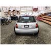 Image 18 : PARKSVILLE - 2004 MINI COOPER, SILVER, 182561 KMS, FRONT WHEEL DRIVE. - PC54226