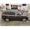 Image 13 : PARKSVILLE - 2011 HYUNDAI SANTE FE, GREY, 272406 KMS, FOUR WHEEL DRIVE. - D078286