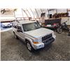 Image 10 : PARKSVILLE - 2006 JEEP COMMANDER, SILVER, 172467 MILES, FOUR WHEEL DRIVE. - B166905